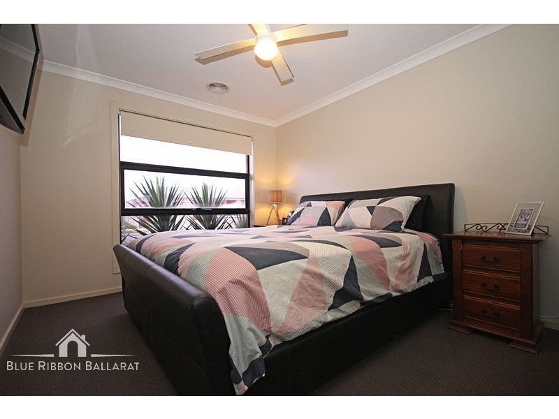 14 Stella Drive, Delacombe VIC 3356