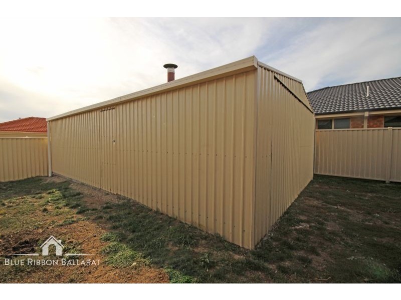 14 Stella Drive, Delacombe VIC 3356