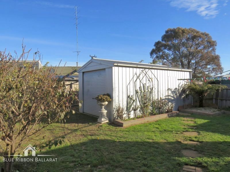 26 Shari Drive, Delacombe VIC 3356