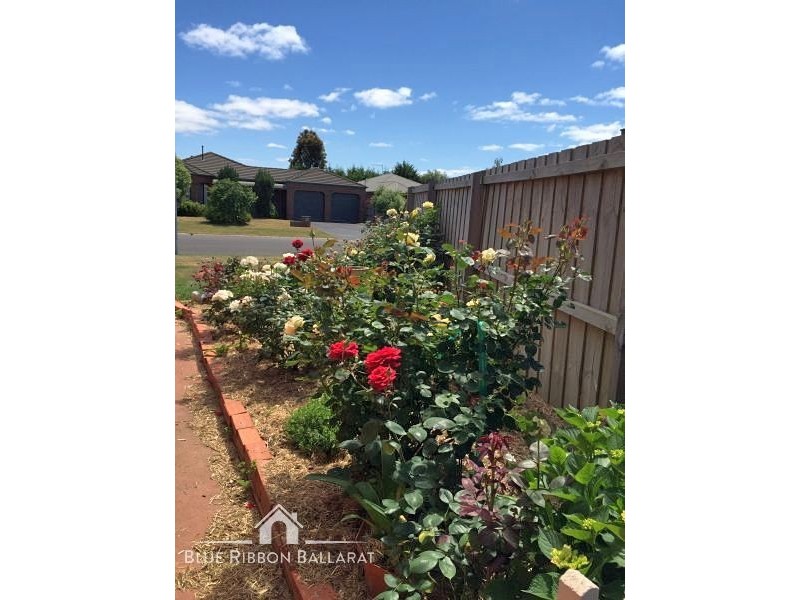 26 Shari Drive, Delacombe VIC 3356