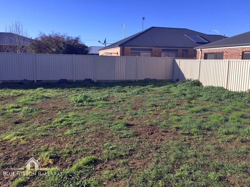 11 Ruby Close, Delacombe VIC 3356