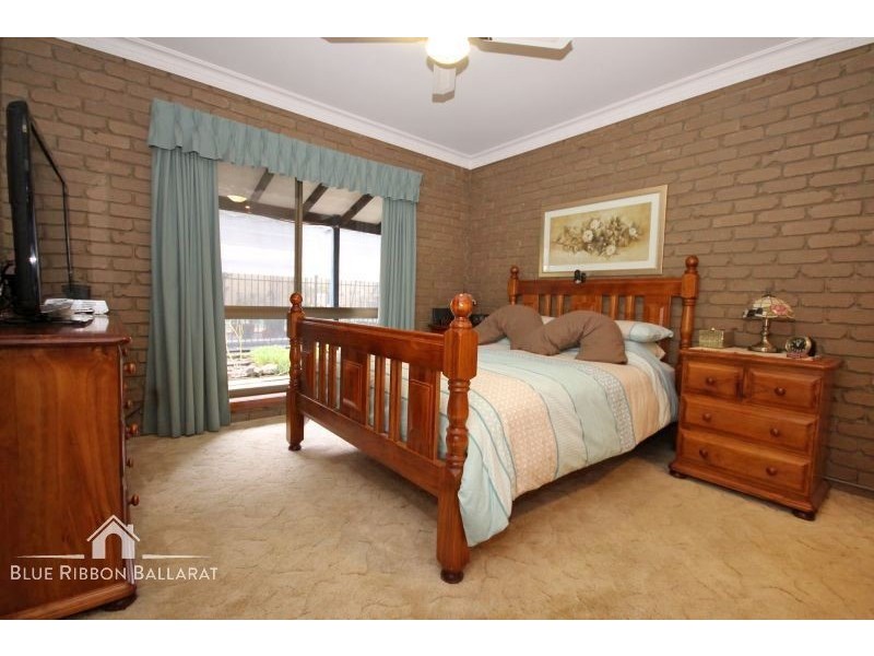 1 Kingston Court, Smythes Creek VIC 3351