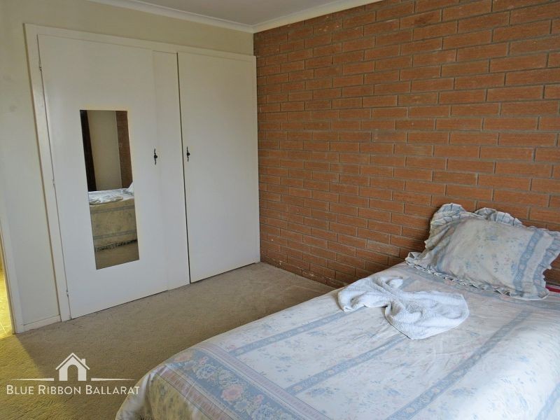 1/4 Warratta Drive, Delacombe VIC 3356