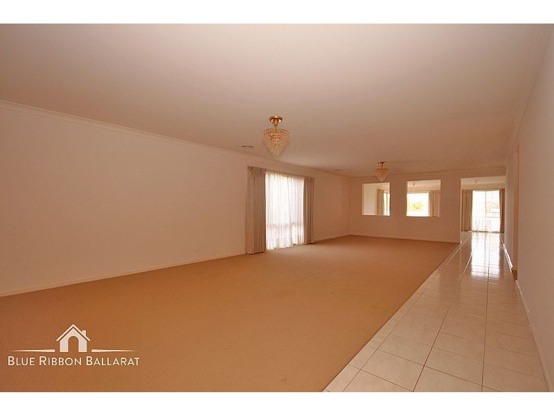 54 Merino Drive, Alfredton VIC 3350