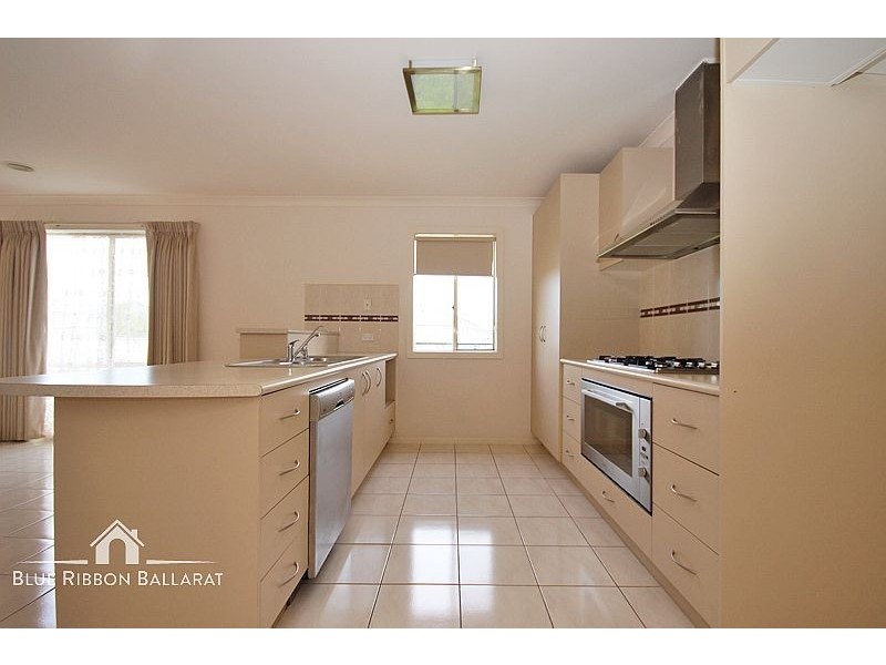 54 Merino Drive, Alfredton VIC 3350