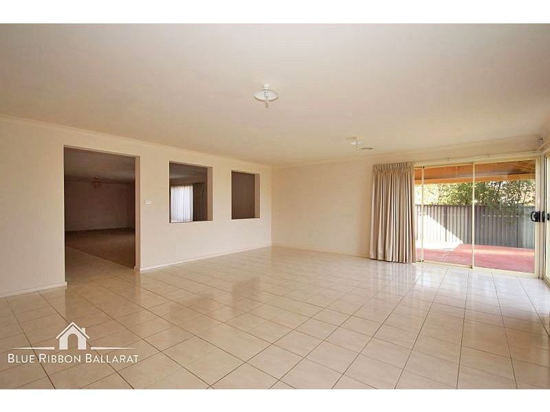 54 Merino Drive, Alfredton VIC 3350