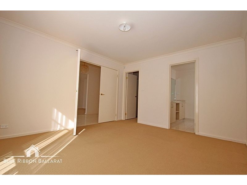 54 Merino Drive, Alfredton VIC 3350