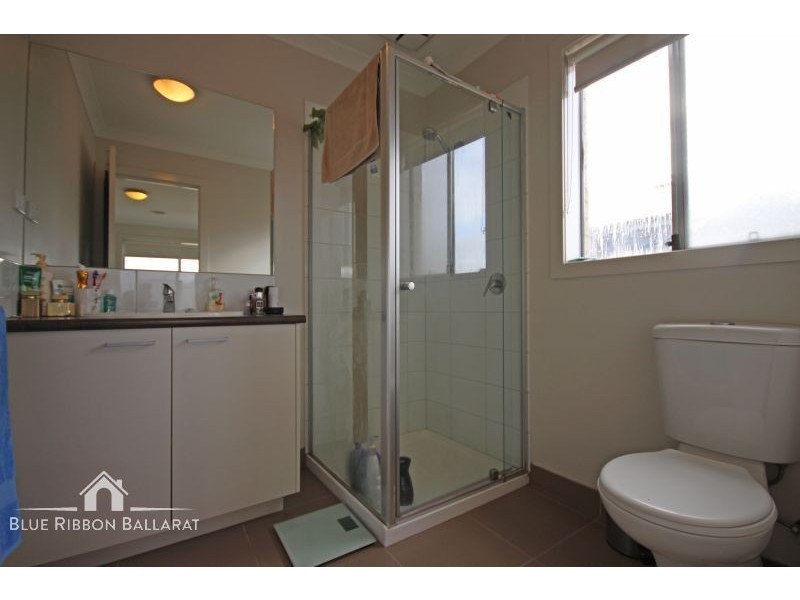 20 Chifley Drive, Delacombe VIC 3356