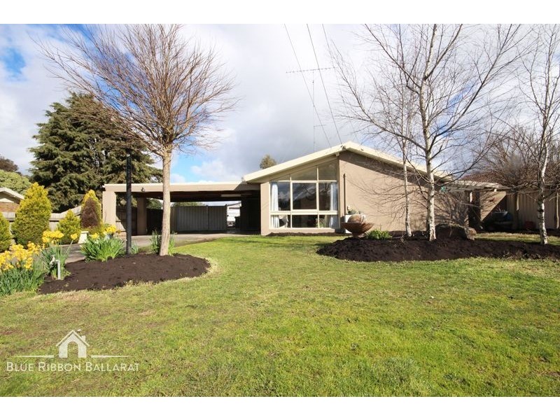 31 Mimosa Avenue, Alfredton VIC 3350