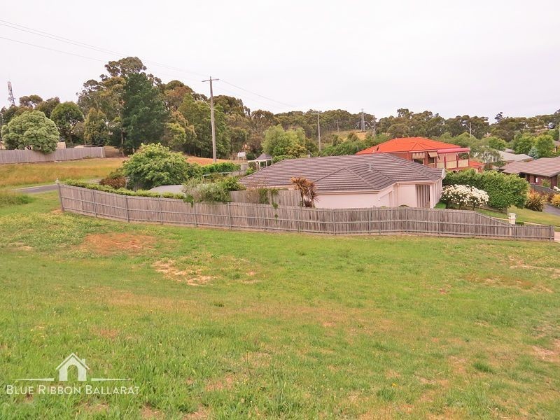 6 Highview Court, Black Hill VIC 3350