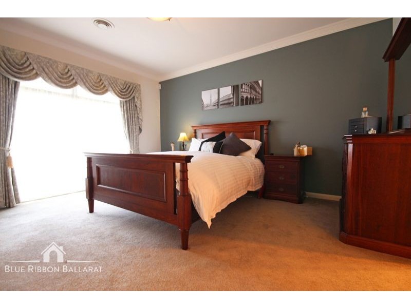 24 Belltower Avenue, Alfredton VIC 3350