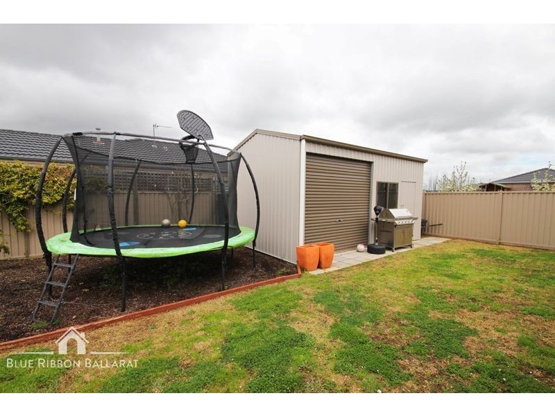 195 Cuthberts Road, Alfredton VIC 3350