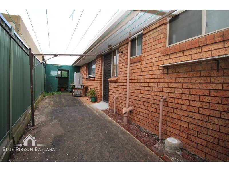 1/32 Edwards Street, Sebastopol VIC 3356