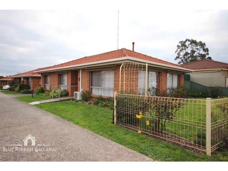 1/32 Edwards Street, Sebastopol VIC 3356