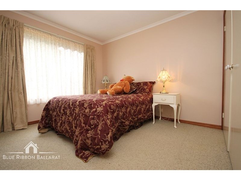 35 Jasmine Drive, Delacombe VIC 3356