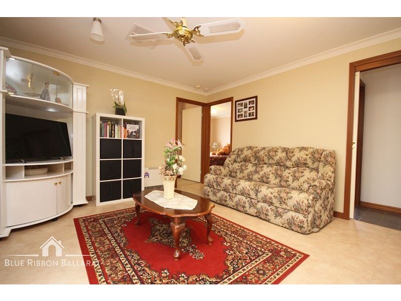 35 Jasmine Drive, Delacombe VIC 3356