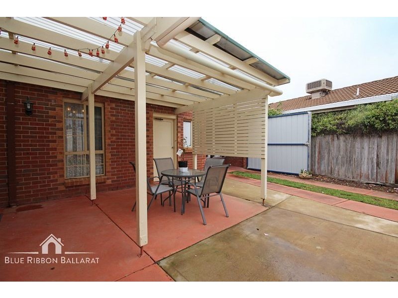 35 Jasmine Drive, Delacombe VIC 3356