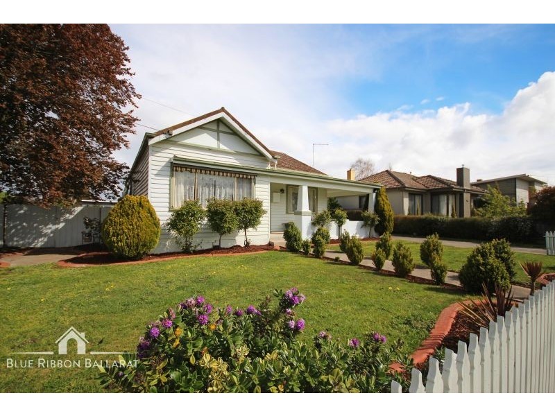 17 Kent Street, Sebastopol VIC 3356