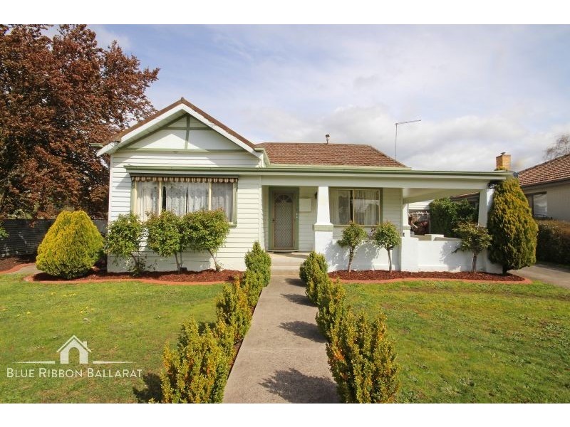 17 Kent Street, Sebastopol VIC 3356