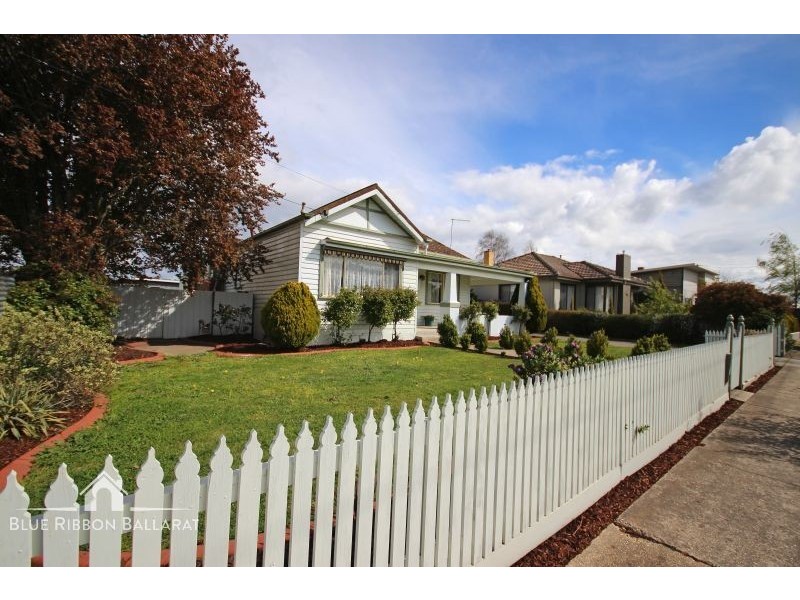 17 Kent Street, Sebastopol VIC 3356