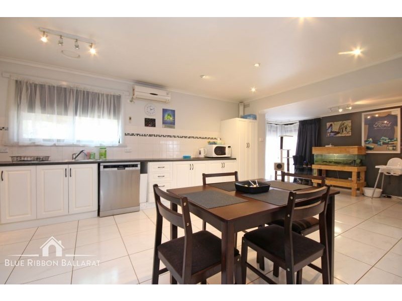 476 Gillies Street, Wendouree VIC 3355