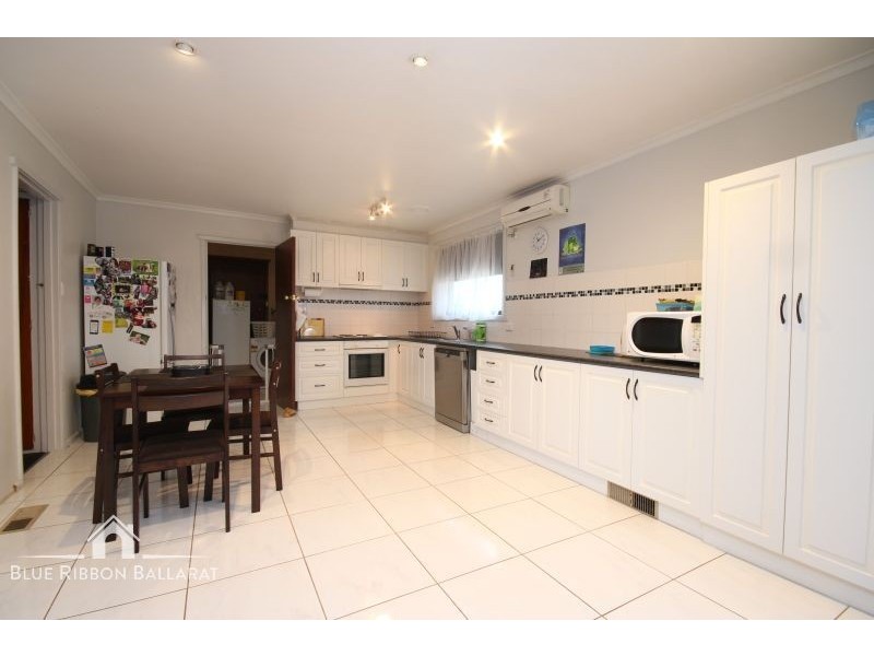 476 Gillies Street, Wendouree VIC 3355