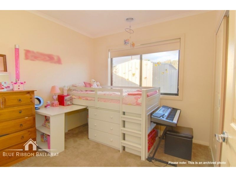 9 Canadian Crescent, Canadian VIC 3350