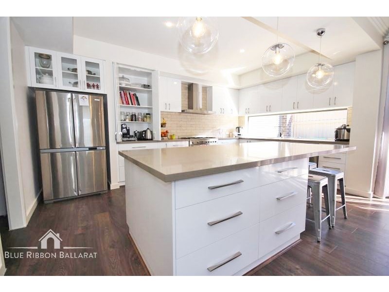 9 Carrum Street, Alfredton VIC 3350