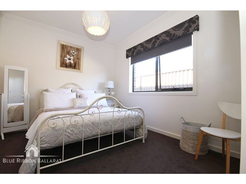 9 Carrum Street, Alfredton VIC 3350