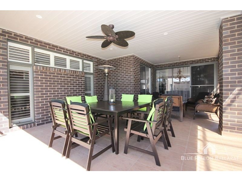 9 Carrum Street, Alfredton VIC 3350