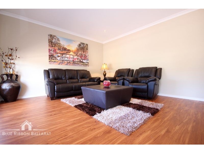 36 Canopy Avenue, Alfredton VIC 3350