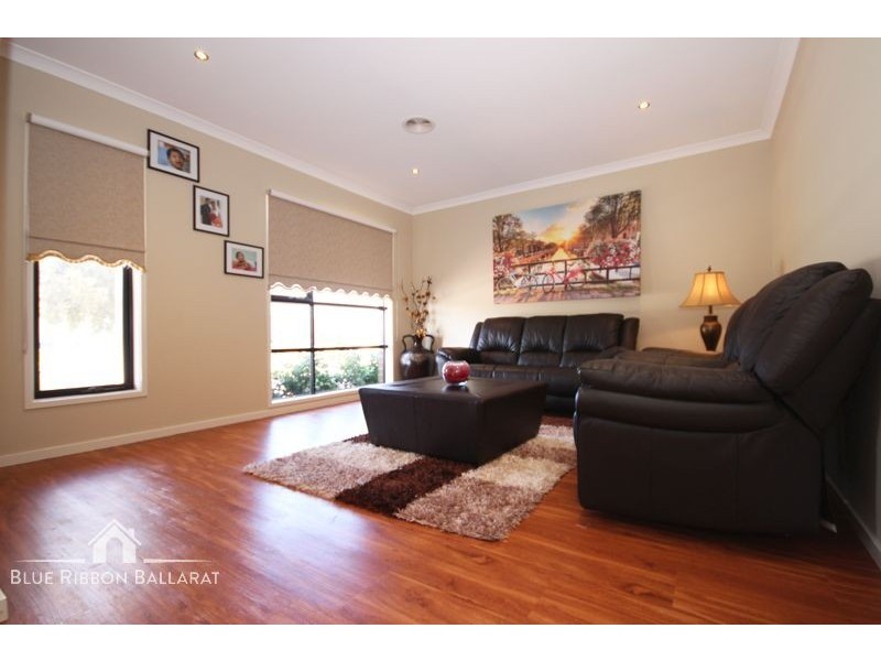 36 Canopy Avenue, Alfredton VIC 3350