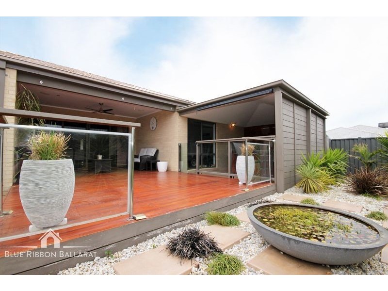 2 Dartmoor Court, Alfredton VIC 3350