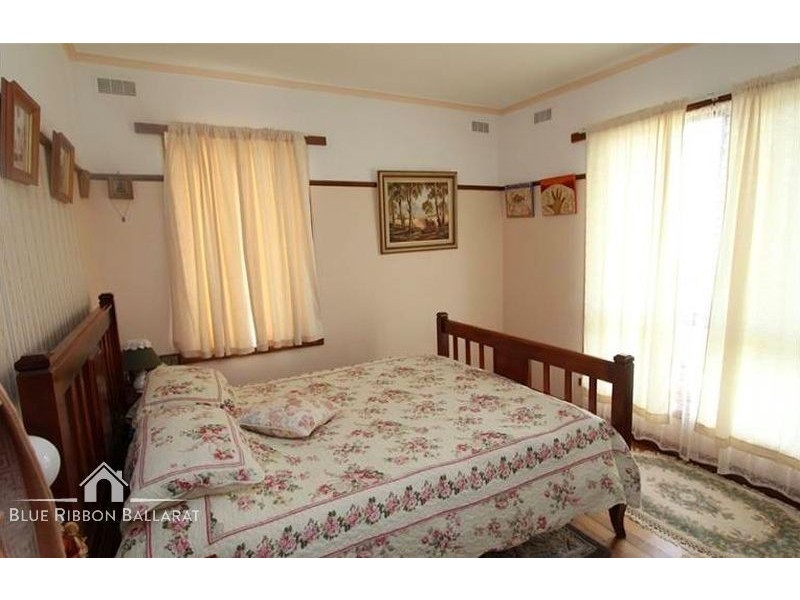 54 Marigold Street, Wendouree VIC 3355