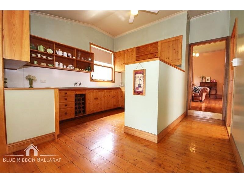 64 Sussex Street, Linton VIC 3360