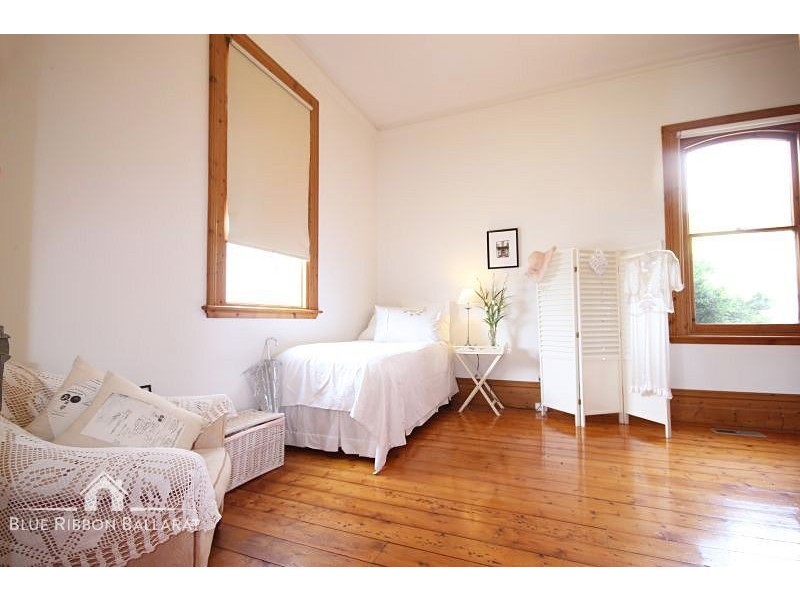 64 Sussex Street, Linton VIC 3360