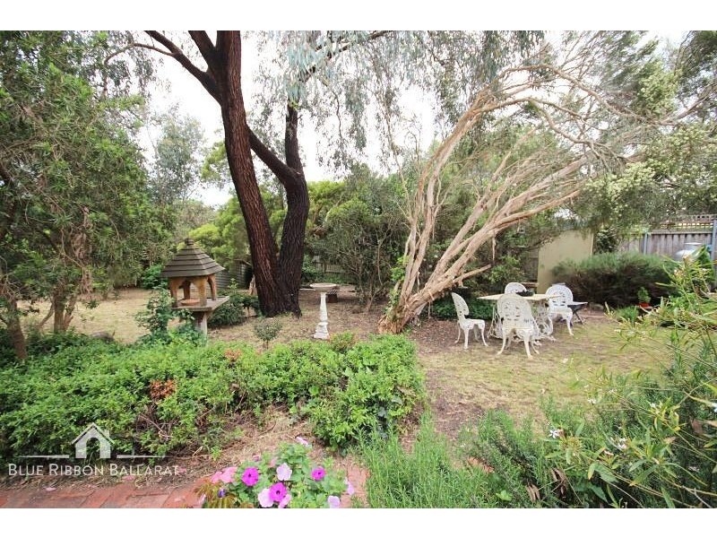 64 Sussex Street, Linton VIC 3360