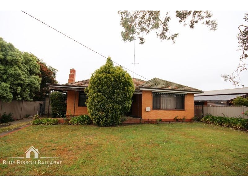 24 Ivanhoe Street, Wendouree VIC 3355