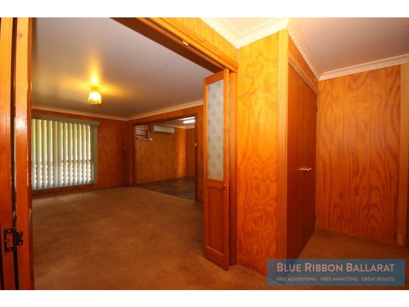 4 Bawden Street, Brown Hill VIC 3350