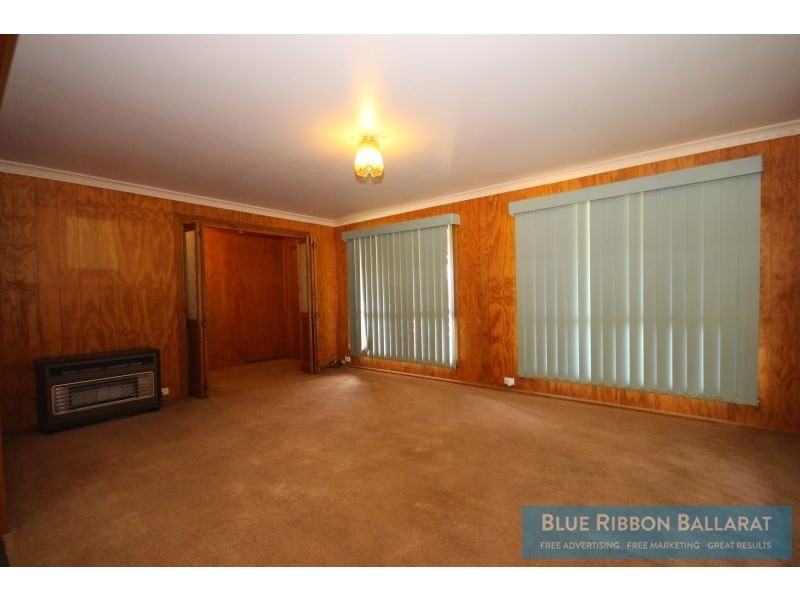 4 Bawden Street, Brown Hill VIC 3350