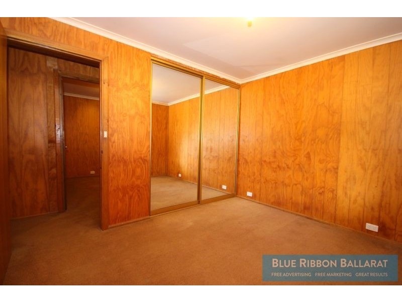 4 Bawden Street, Brown Hill VIC 3350