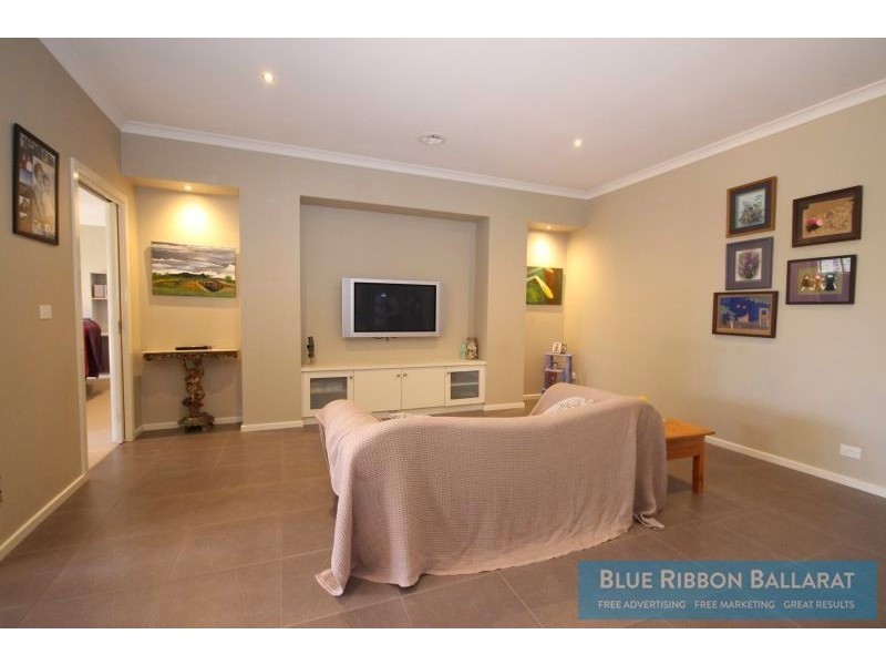 7 Copeworth Court, Alfredton VIC 3350