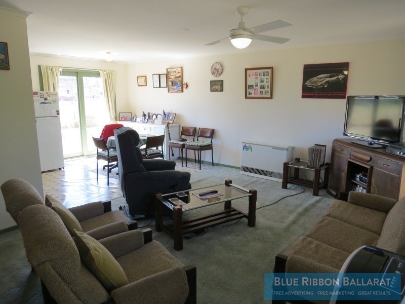 17 West Street, Clunes VIC 3370