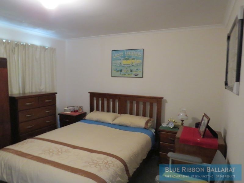 17 West Street, Clunes VIC 3370