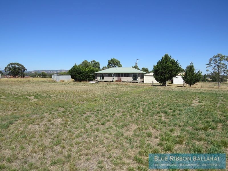 17 West Street, Clunes VIC 3370