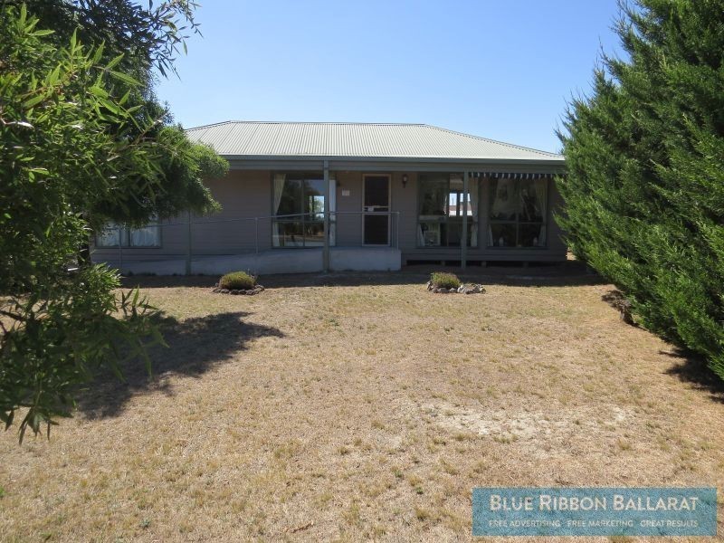 17 West Street, Clunes VIC 3370