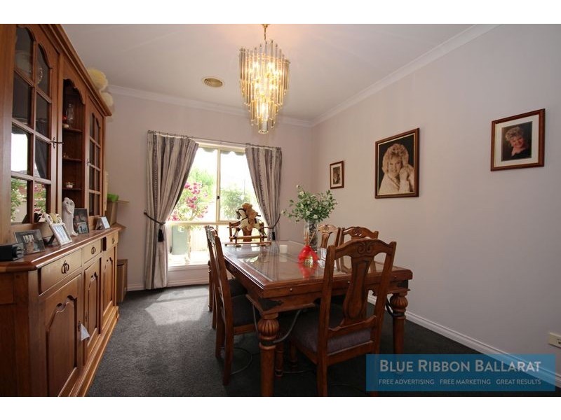 15 Scarborough Crescent, Alfredton VIC 3350