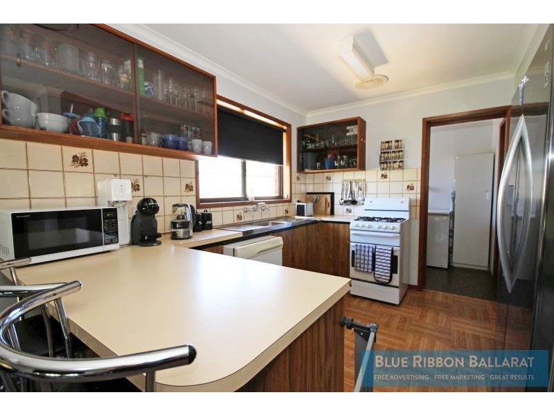 18 Bray Street, Sebastopol VIC 3356