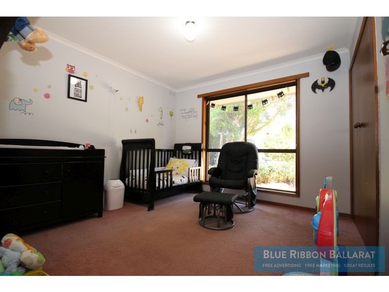 18 Bray Street, Sebastopol VIC 3356
