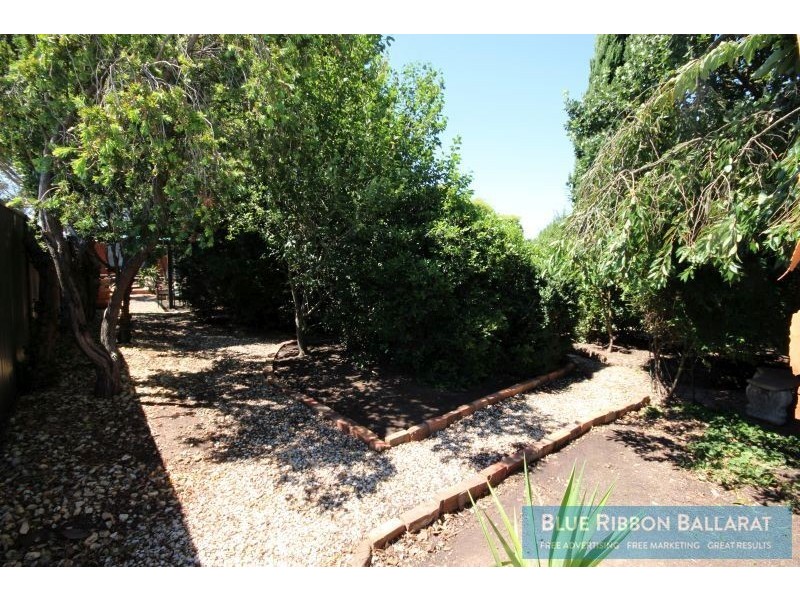 18 Bray Street, Sebastopol VIC 3356